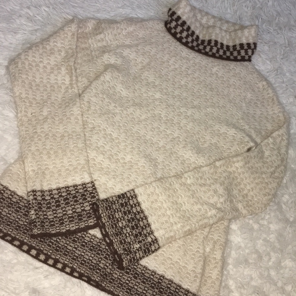 Magaschoni Cashmere Turtleneck